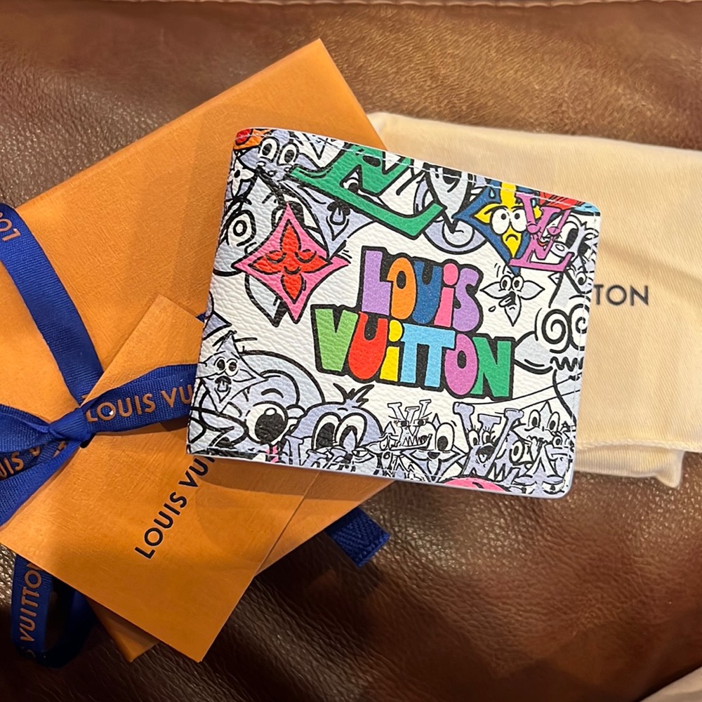 COPY - Louis Vuitton Monogram Comic multiple wallet. Virgil Abloh last collecti…